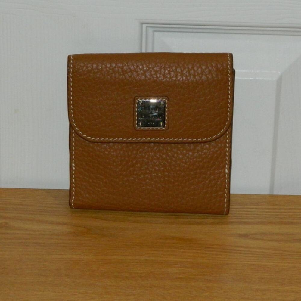 Dooney and Bourke Light Brown Leather Wallet
